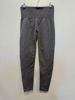 NVGTN Seamless Legging in Grey Size XL